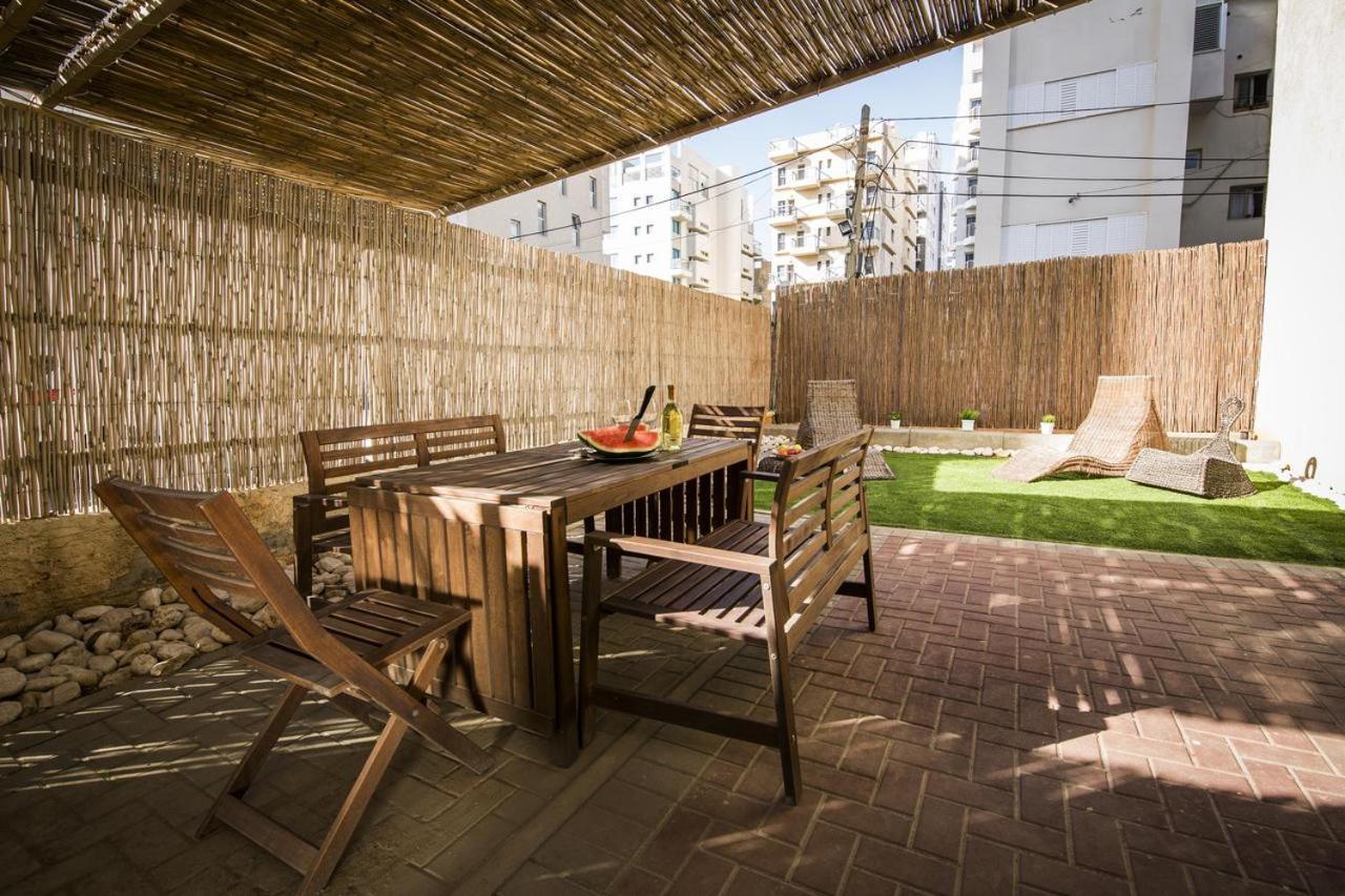 Miraks Harav Kuk Apartment เทลอาวีฟ ภายนอก รูปภาพ