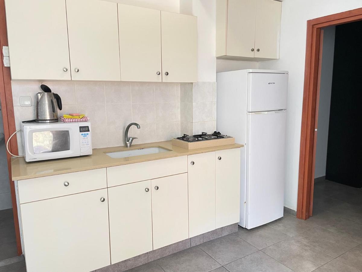 Miraks Harav Kuk Apartment เทลอาวีฟ ภายนอก รูปภาพ
