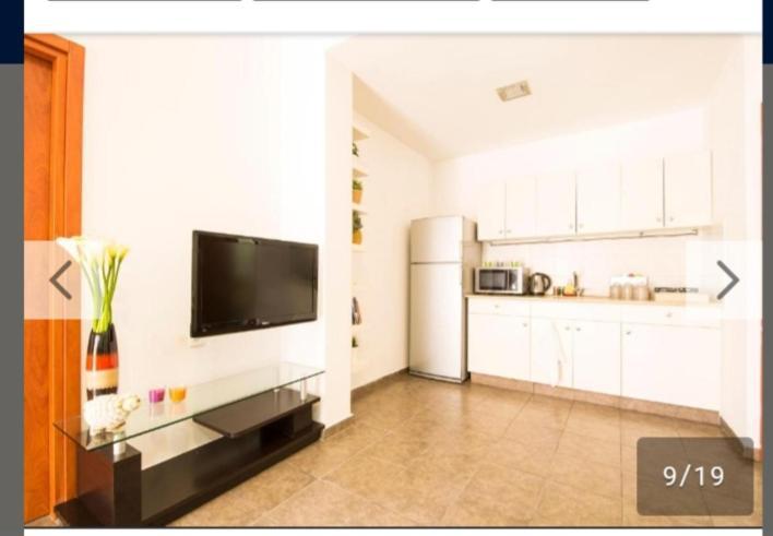 Miraks Harav Kuk Apartment เทลอาวีฟ ภายนอก รูปภาพ