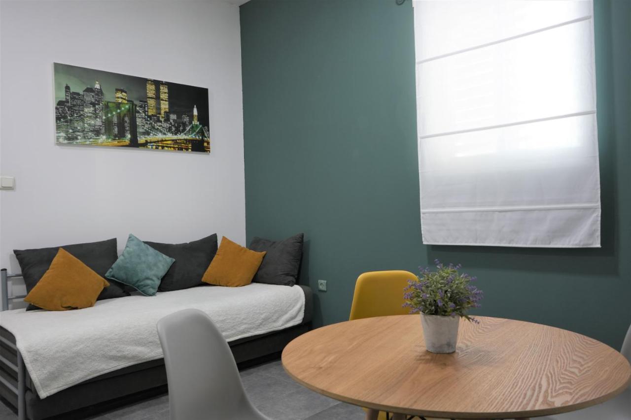 Miraks Harav Kuk Apartment เทลอาวีฟ ภายนอก รูปภาพ