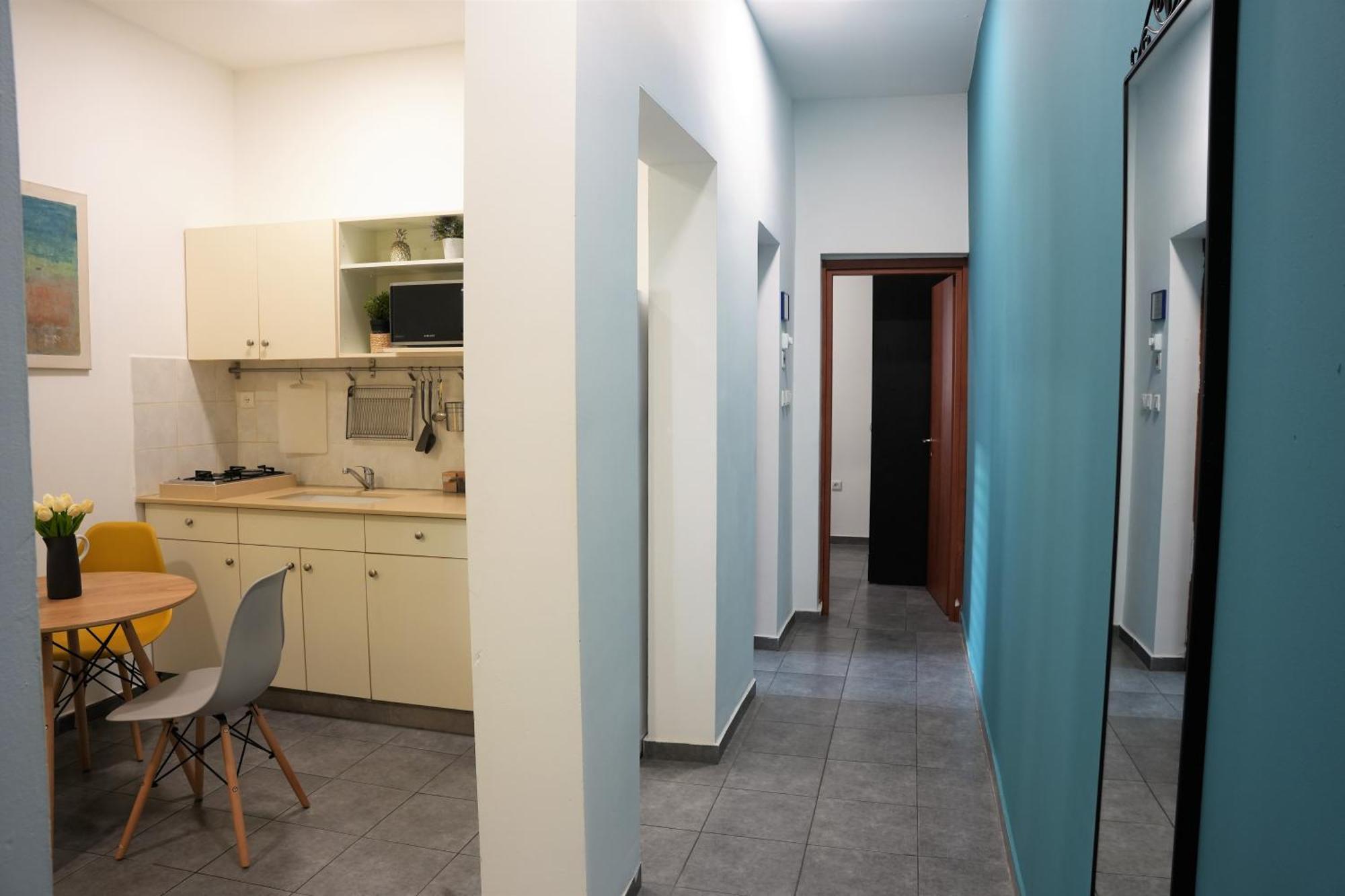 Miraks Harav Kuk Apartment เทลอาวีฟ ภายนอก รูปภาพ