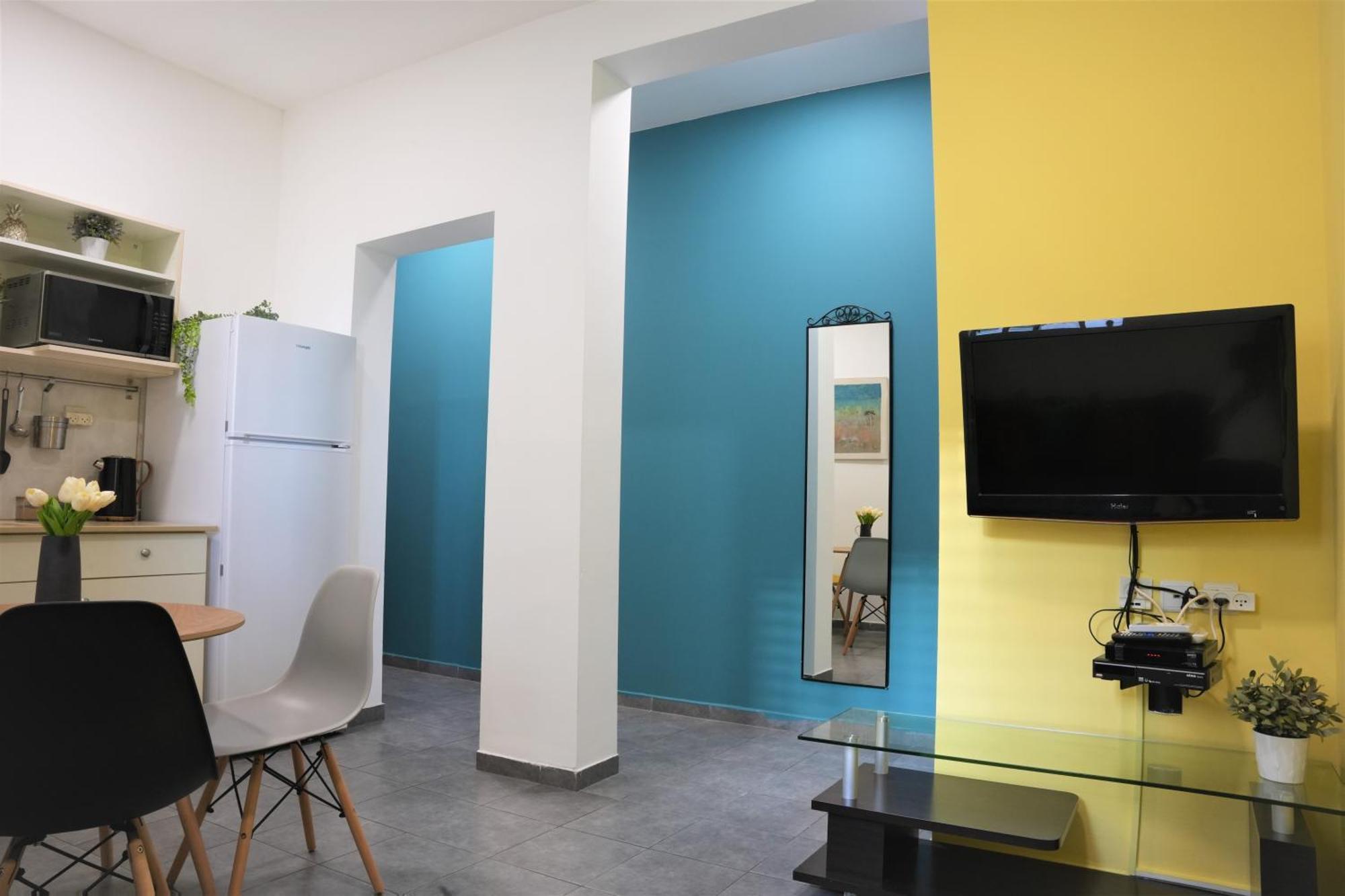 Miraks Harav Kuk Apartment เทลอาวีฟ ภายนอก รูปภาพ
