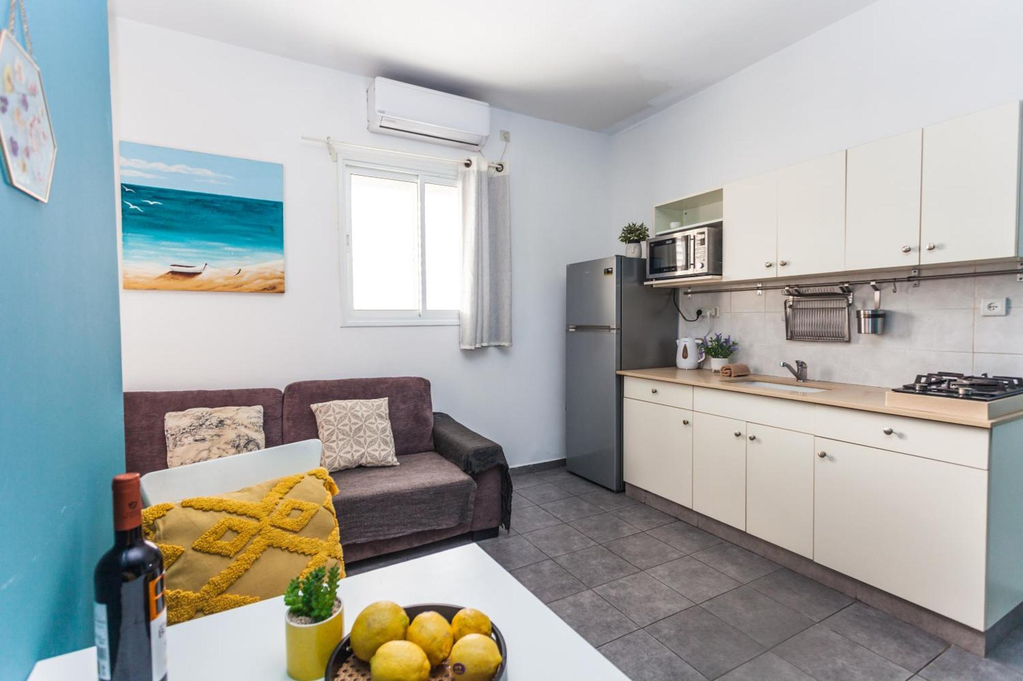 Miraks Harav Kuk Apartment เทลอาวีฟ ภายนอก รูปภาพ