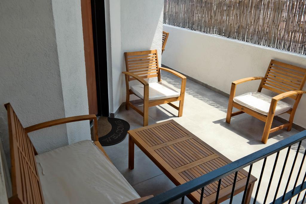 Miraks Harav Kuk Apartment เทลอาวีฟ ภายนอก รูปภาพ